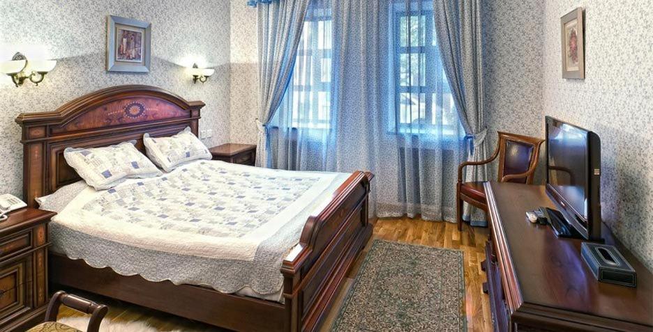 Merey Hotel Караганда Экстерьер фото