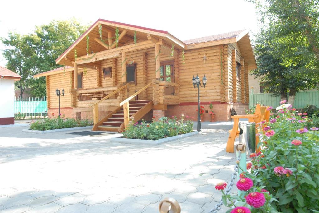 Merey Hotel Караганда Экстерьер фото
