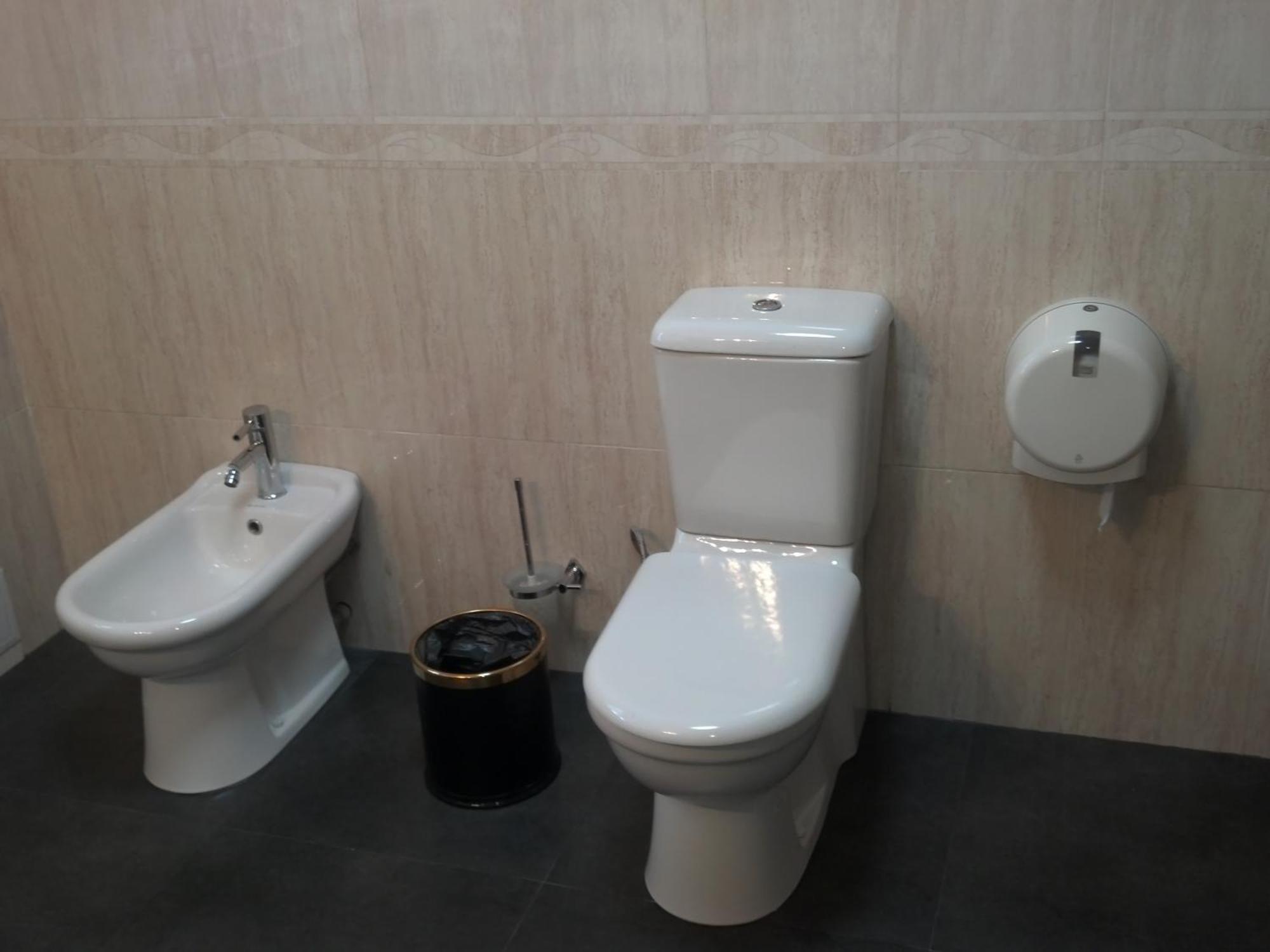Merey Hotel Караганда Экстерьер фото